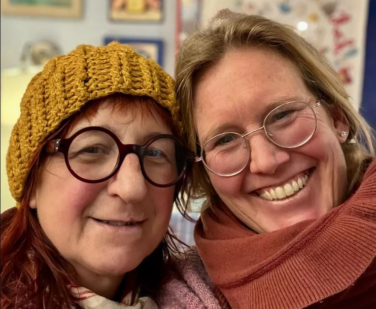 Hertha Glück und Annika Hofmann